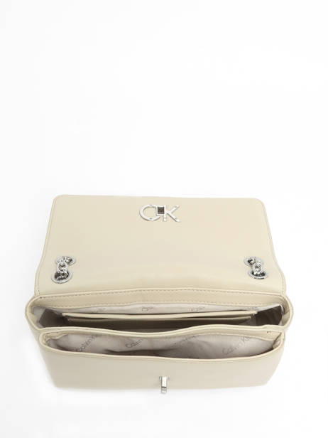 Sac BandouliÃ¨re Re-lock Polyester RecyclÃ© Calvin klein jeans Beige re-lock K610749 vue secondaire 3